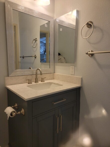 Building Photo - 8139 Via Mallorca