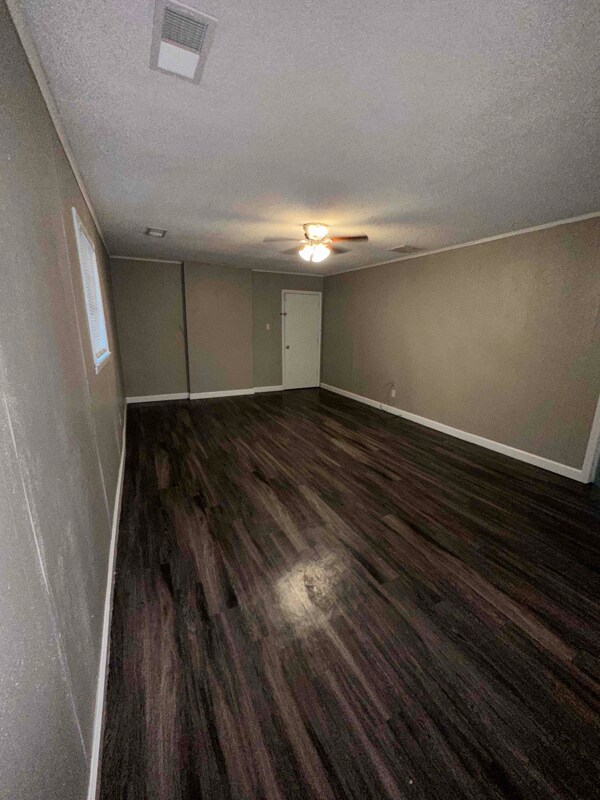 Building Photo - 769 Hilton St