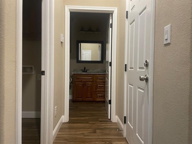 Building Photo - 103 S Kanaio Dr