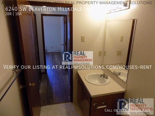 Building Photo - 6240 SW Beaverton Hillsdale Hwy