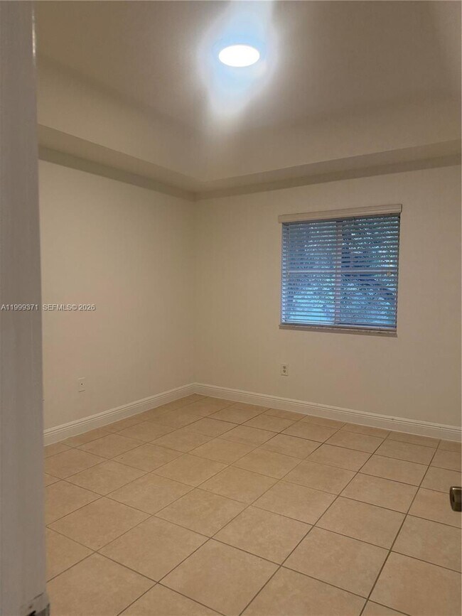 Building Photo - 2953 SE 15th Terrace