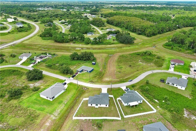 Building Photo - 8022 Melody Cir
