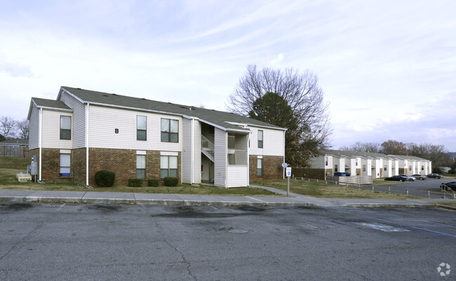 Building Photo - Hidden Acres Apartments