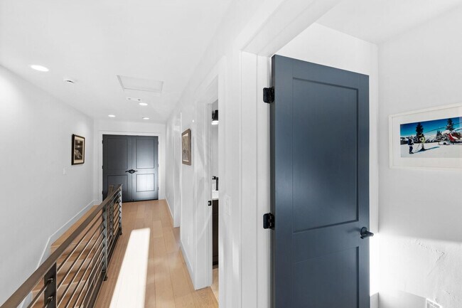 Building Photo - 85 Haverly St