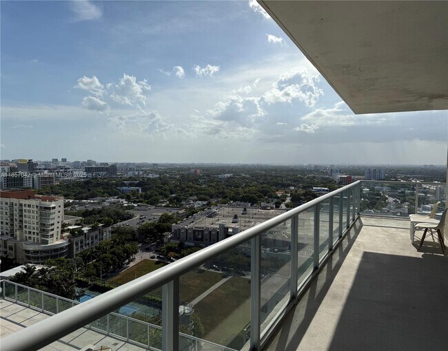 Building Photo - 3470 E Coast Ave
