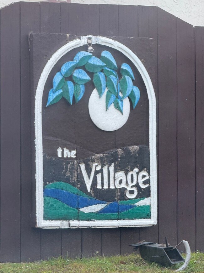 Building Photo - 3977 Crayrich Cir