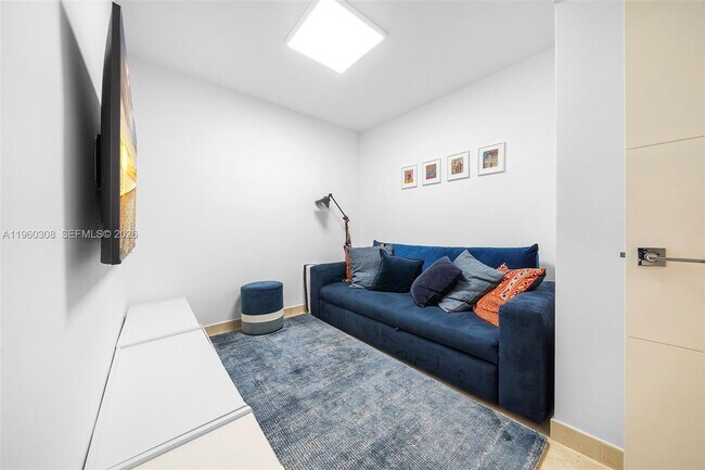 Building Photo - 4779 Collins Ave