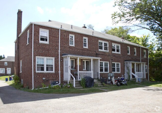 Building Photo - 1342 W 7th Ave