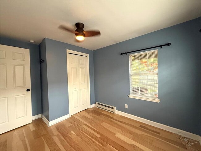 Building Photo - 4214 Bellvue Ave