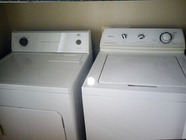 Building Photo - 21152 Kimbrough Ln