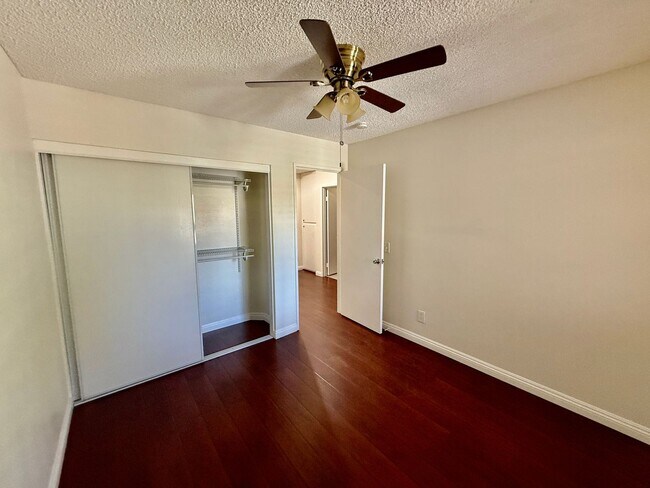 Building Photo - 3466 Siskiyou Cir