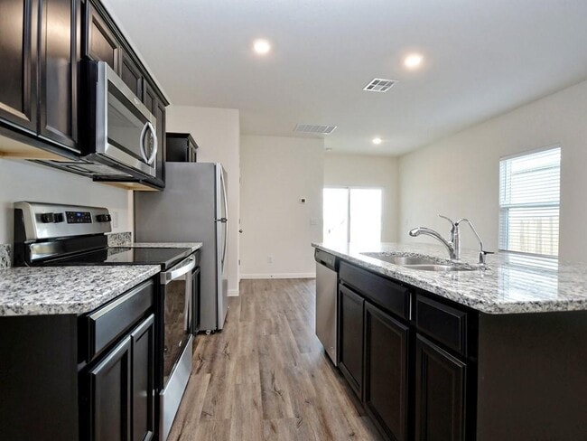 Building Photo - 19400 Caymus Dr