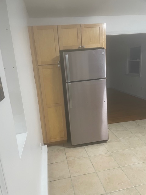 KItchen - 30 Glenwood Ave