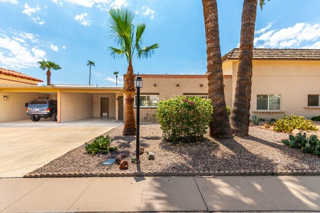 Building Photo - 2 Bedroom remodeled home in 55+ community ...