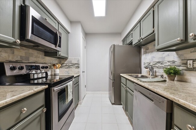 Building Photo - 1201 Bering Dr