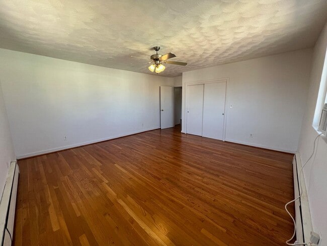 Building Photo - Call Sabrina Thomas Office at 757-767-0767 for more information