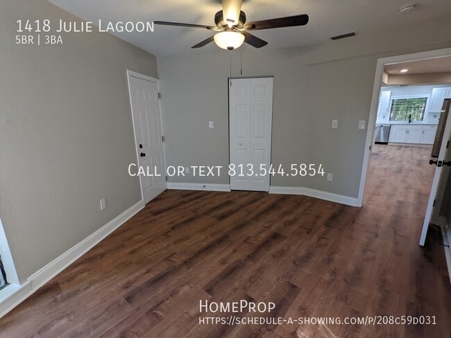 Building Photo - 1418 Julie Lagoon