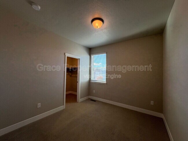 Building Photo - 1585 W 68th Ave