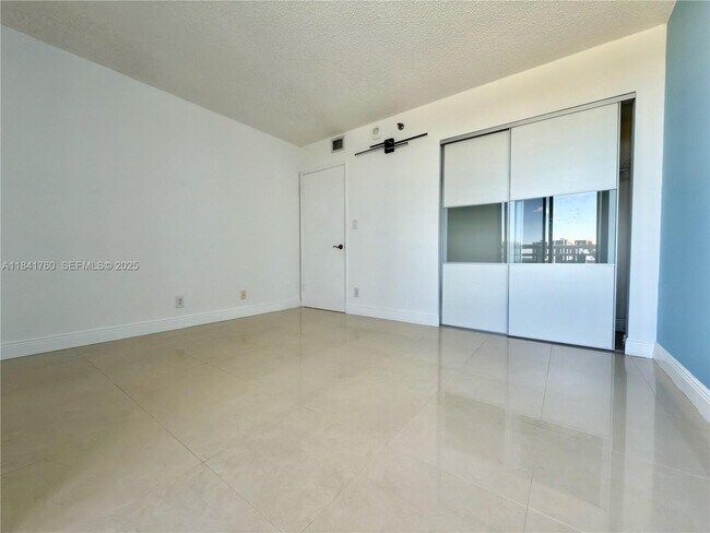 Building Photo - 3300 NE 192 St