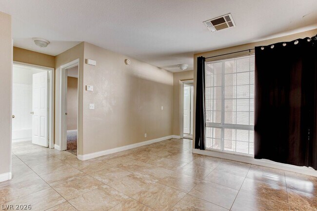 Building Photo - 3661 Renovah St