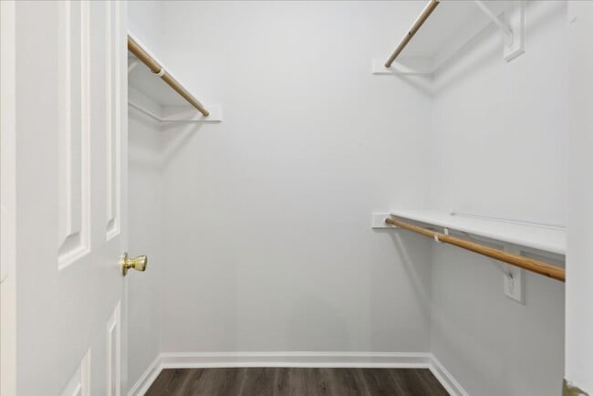 Building Photo - 3BR Townhouse | Main-Level Primary Suite | Gables at York County | Near Langley AFB & NASA