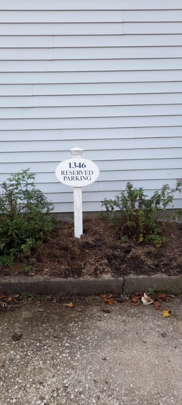 Building Photo - 1346 S College Mall Rd