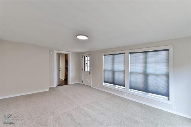 Building Photo - 2310 Glenwood Dr