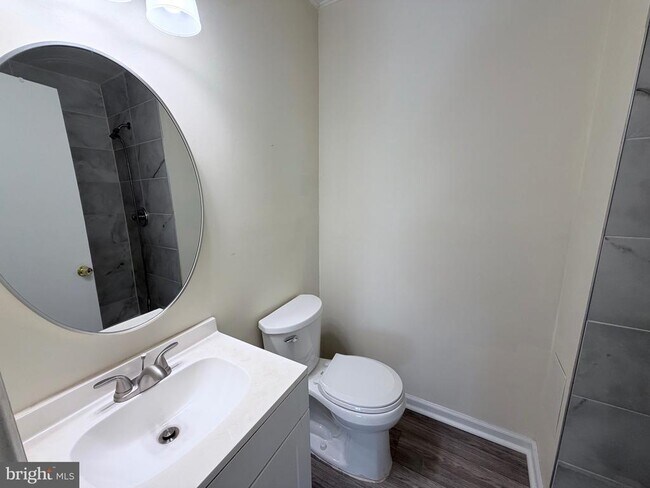 Building Photo - 4054 Hanson Oaks Dr