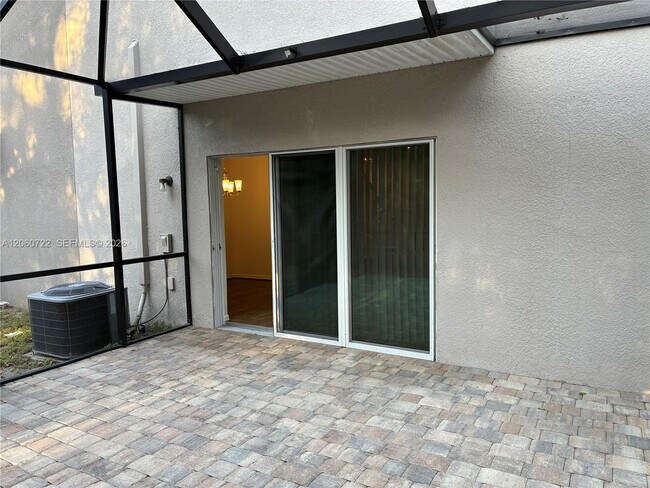 Building Photo - 1612 Primo Ct