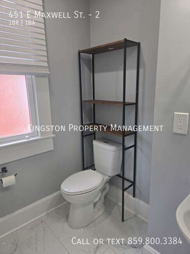 Building Photo - 451 E Maxwell St