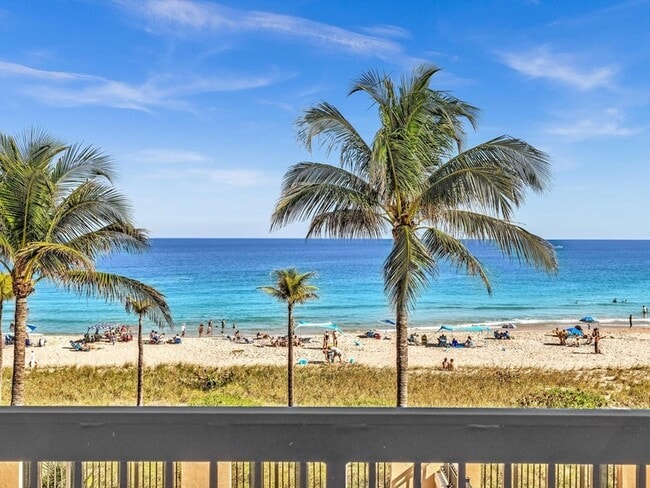 Building Photo - 4444 El Mar Dr