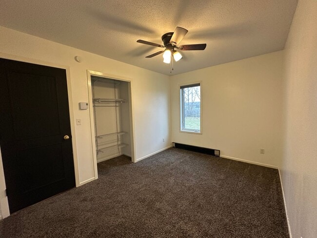 Building Photo - 2 Months Free on an 13-Month Lease with a $300 Gift Card- 4 Bedroom Home with Fully Fenced-In Lar...