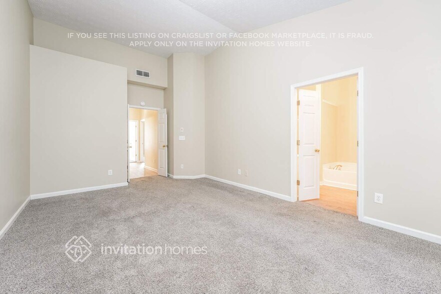 Building Photo - 30 Rosemoore Dr