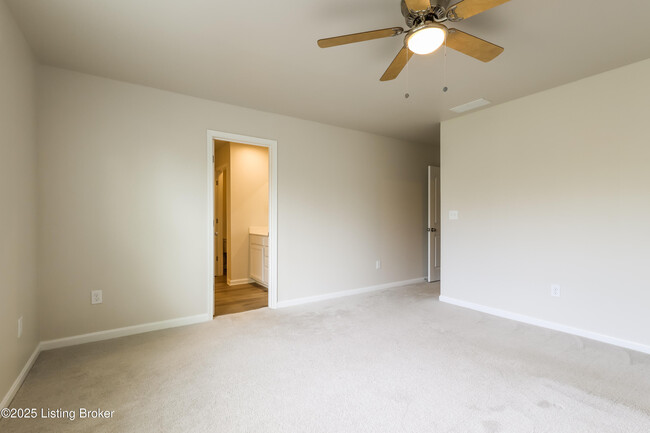 Building Photo - 111 Ardmore Crossing Dr