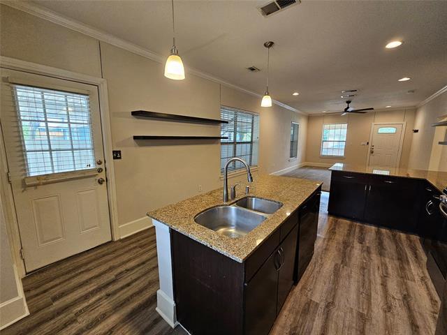 Building Photo - 4227 Delano Pl