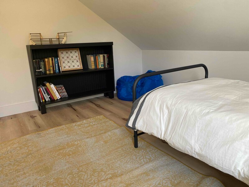 Building Photo - 575 Sullens Rd