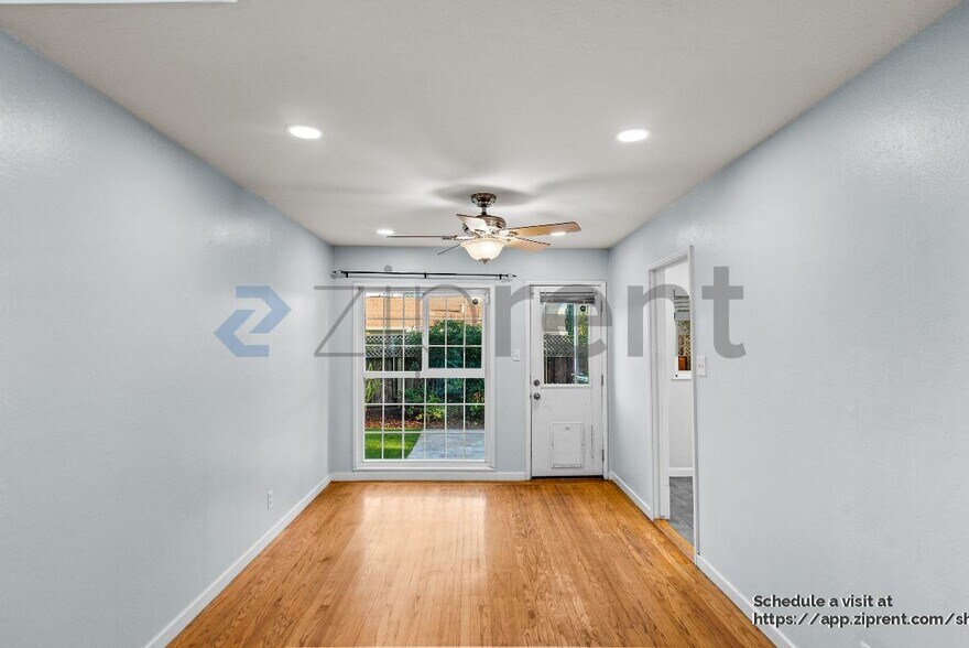 Building Photo - 3848 James Ave