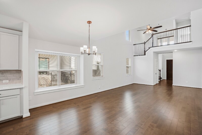 Building Photo - 2107 Pueblito Dr