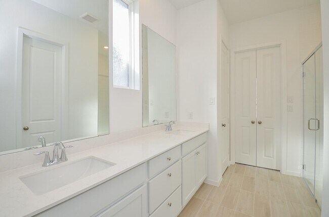 Building Photo - 4434 Starling Hvn Ln