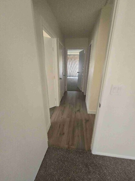 Building Photo - 7121 W Sierra Vista Dr