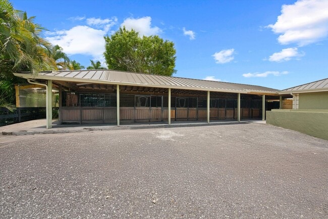 Building Photo - 14410 Equestrian Way