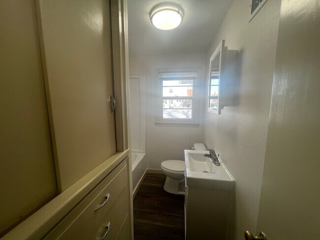 Building Photo - Click the “Apply Now” button or email wapmrentals@gmail.com for a prompt response.