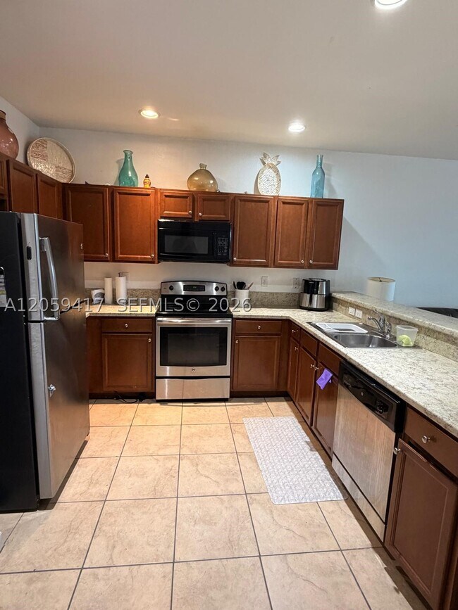 Building Photo - 15050 SW 116th St