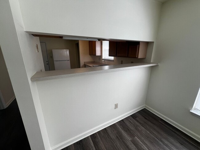 Building Photo - Now Available, Two Bedroom Condo at Club Villas in Little River. Community Pool!