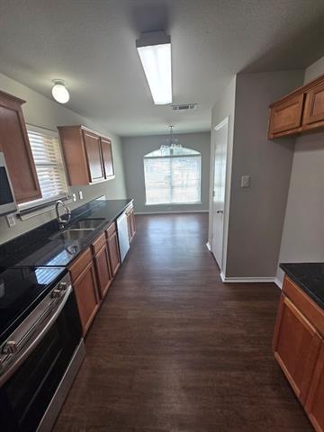 Building Photo - 1359 Cleardale Dr