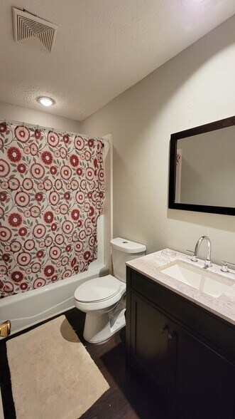 Building Photo - 4843 Carlene Way SW