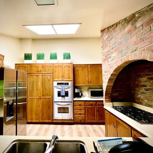 Building Photo - 20142 Santa Rita St