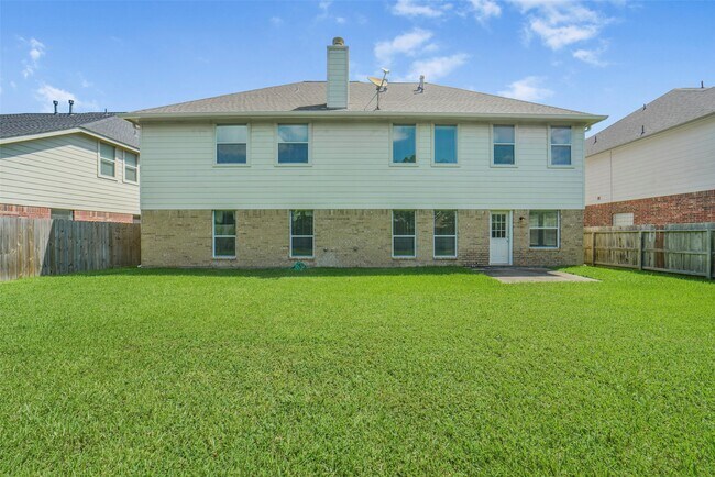 Building Photo - 2414 Falcon Knoll Ln