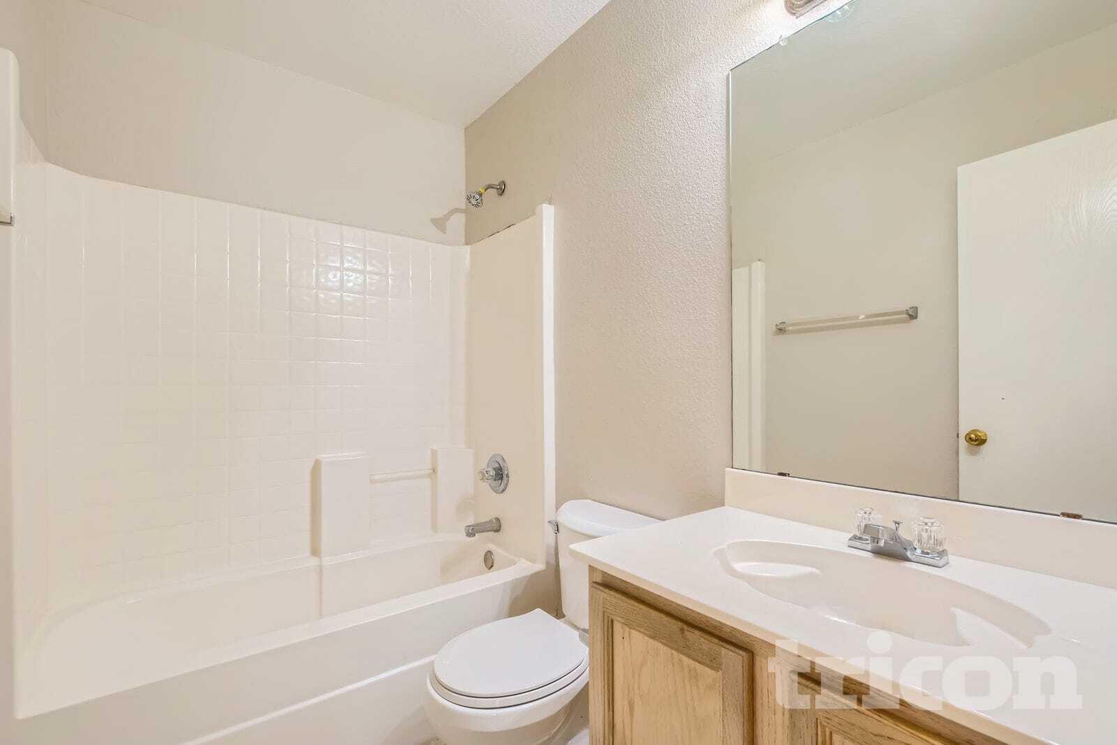 Building Photo - 110 Forest Park Ln