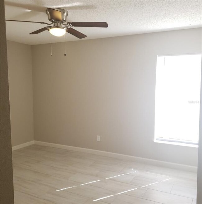 Building Photo - 13131 Lawrence St